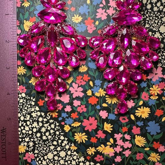 Fabulous Hot Pink Barbie Crystal Drop Earrings - Picture 7 of 7